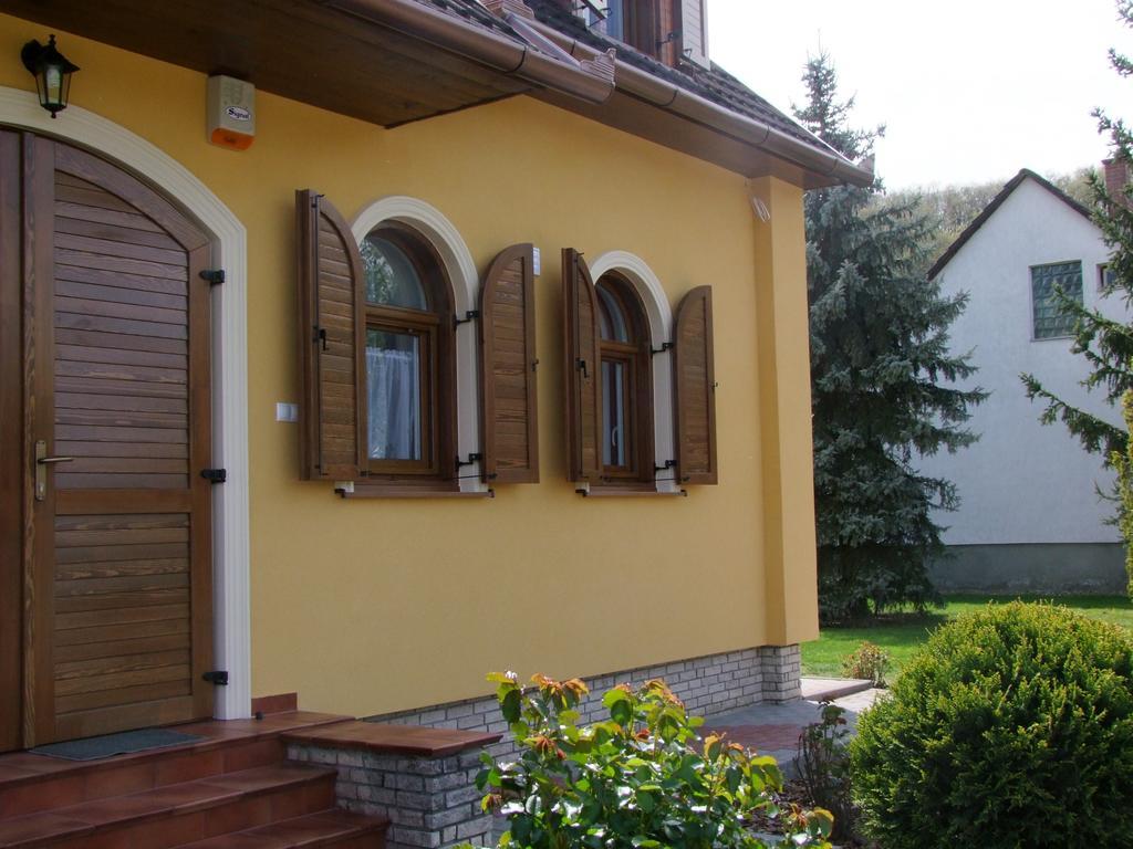 Rajna Vendégház Bogács Esterno foto